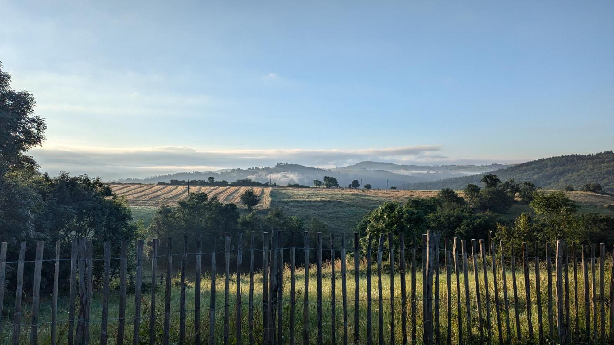 La Grange, Le Hameau Des Volcans - Deconnexion Face A La Vue Saint-Just-pres-Brioude Εξωτερικό φωτογραφία